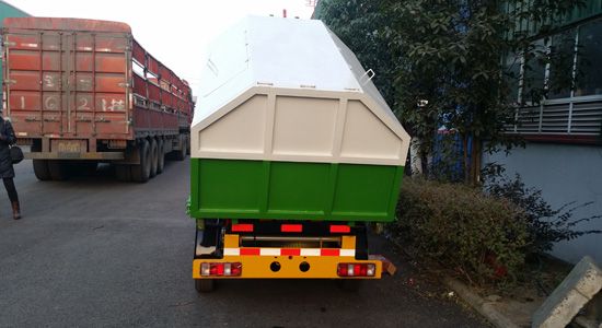 楚勝牌長(zhǎng)安車廂可卸式垃圾車