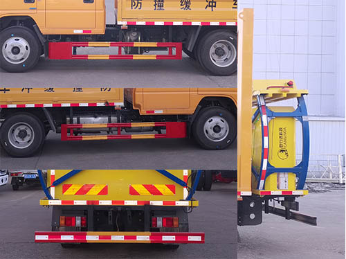 江鈴雙排防撞緩沖車(chē)